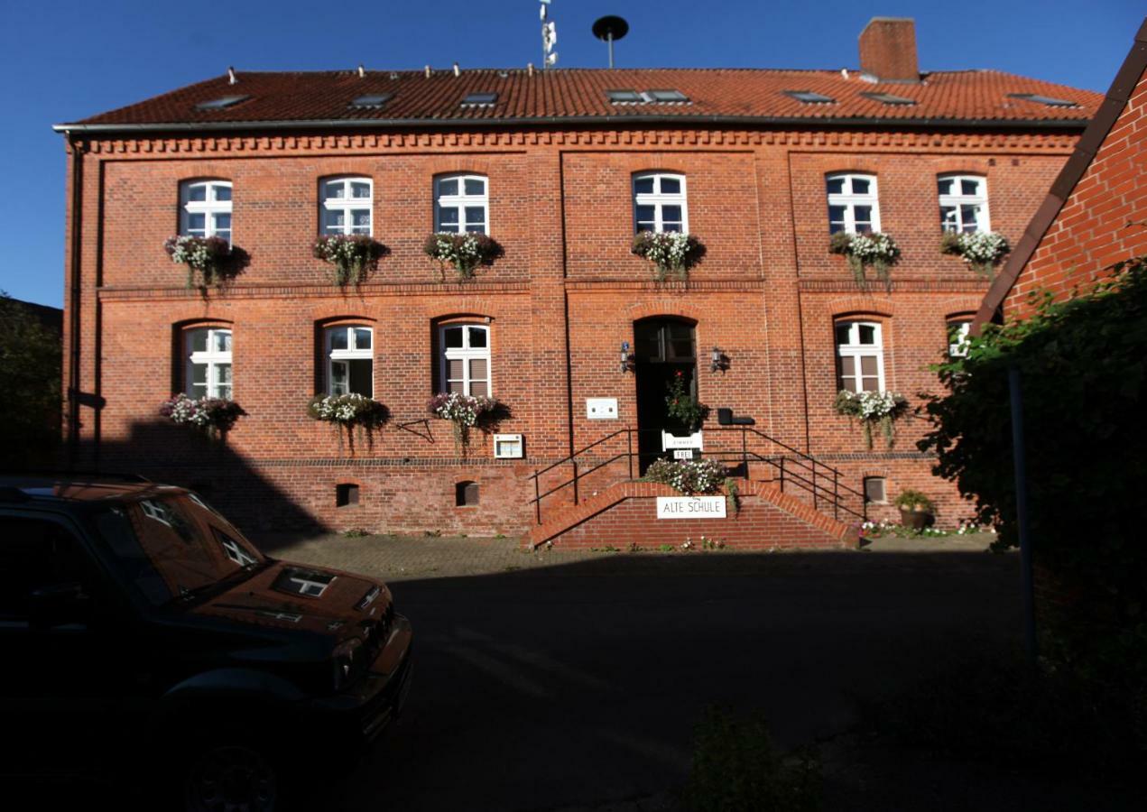 Alte Schule Schnackenburg Hotel Buitenkant foto